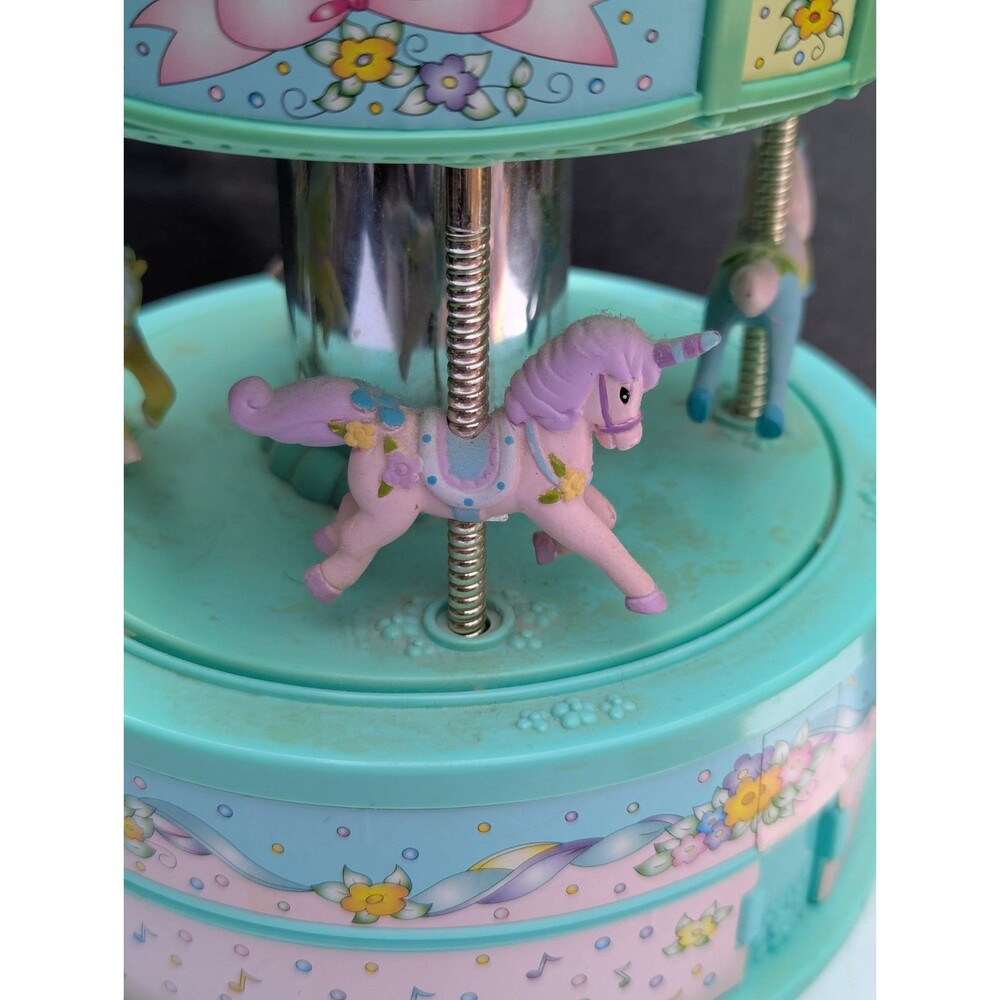 Vintage Music 'N Motion Carousel Music Box Horses Moose Mountain - Picture 4 of 10